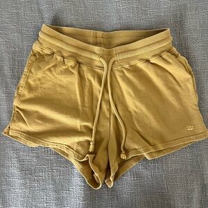 Billabong shorts